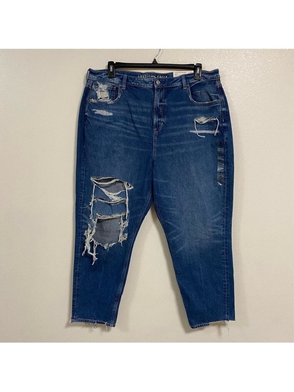 American Eagle Jeans Womens Size 20 Blue Mom Jean distressed Comfort Stretch NWT